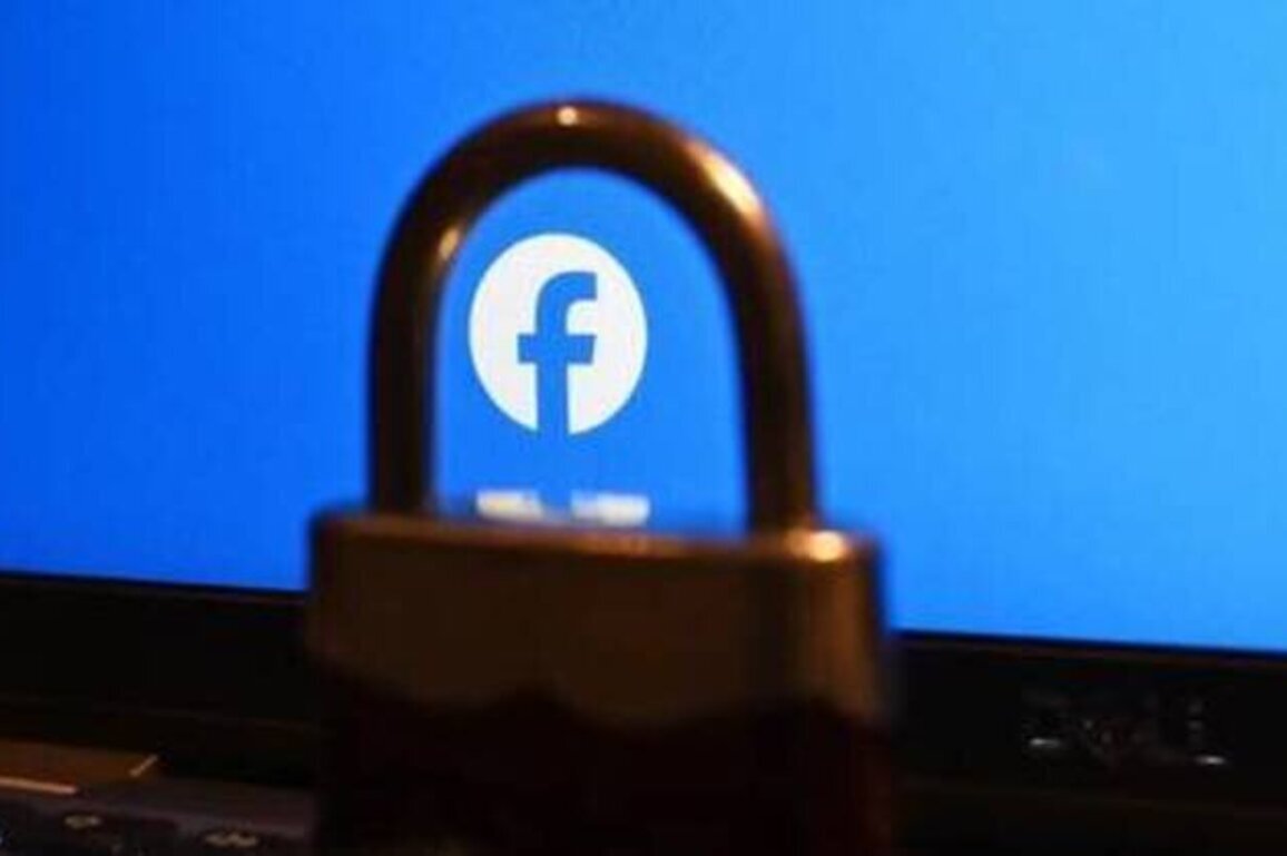 Facebook blocks pro-government Hungarian news weeks ahead of elections