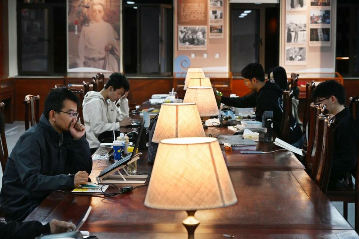 Reading boom transforms libraries into urban "third space"