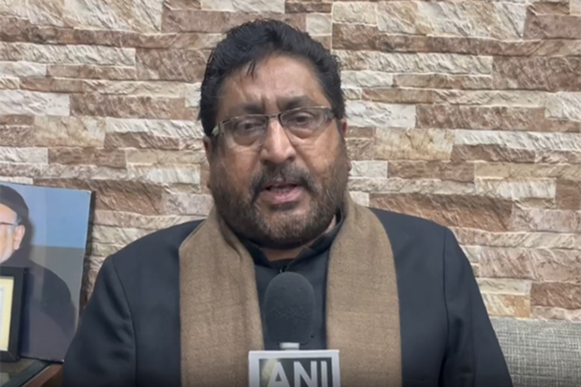 "Hope Supreme Court will do justice": Maulana Yasoob Abbas on Waqf Amendment Act