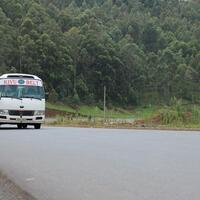 (Hello Africa) Chinese-built Nyange-Muhanga road improves transport, trade in southern Rwanda