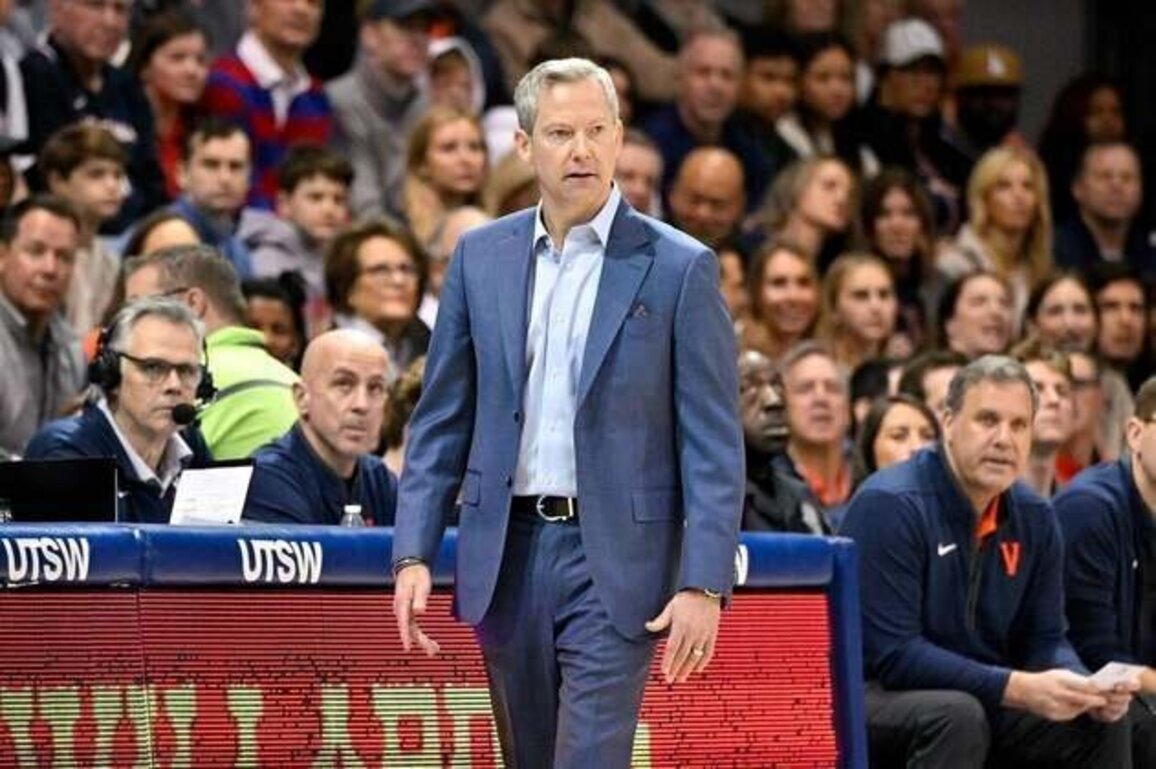 Jarin Stevenson helps No. 22 North Carolina jolt No. 14 Virginia
