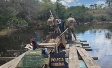 Operação da PF, Ibama e ANM combate garimpo no rio Araçuaí