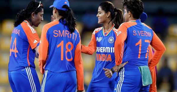 India Women defeat Australia by 17 runs in Adelaide, clinch T20i series 2-1