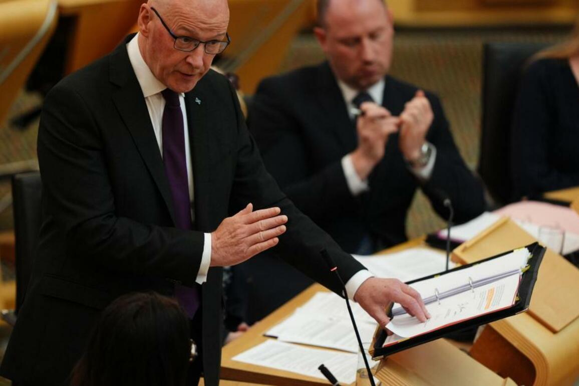 Ministers urged to act over Alexander Dennis job losses - The Herald