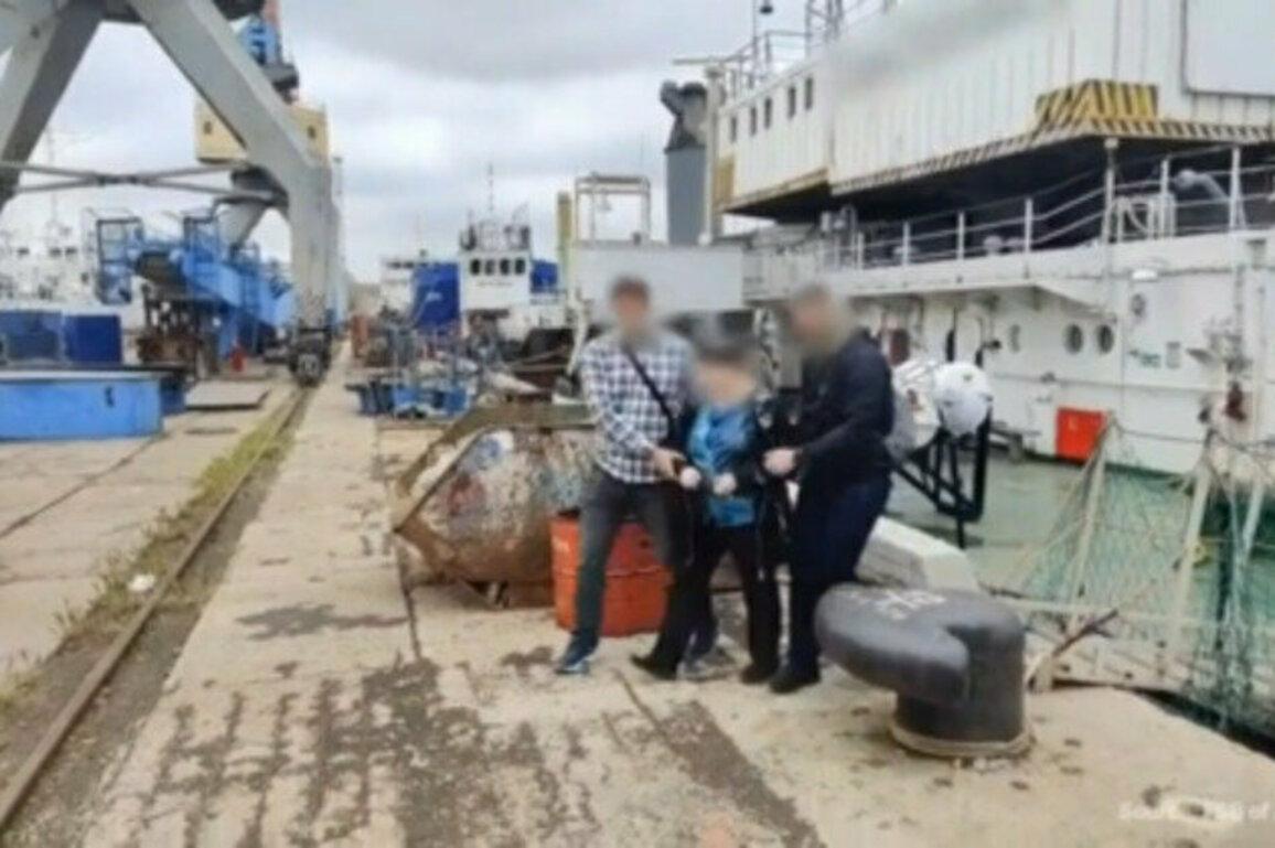 Russian woman arrested for leaking military secrets to Ukraine - FSB