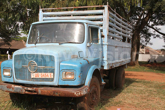  he old ata lorry the college has that was given to them by former president ilton bote in 1984 he college appealed to the government to give them another truck