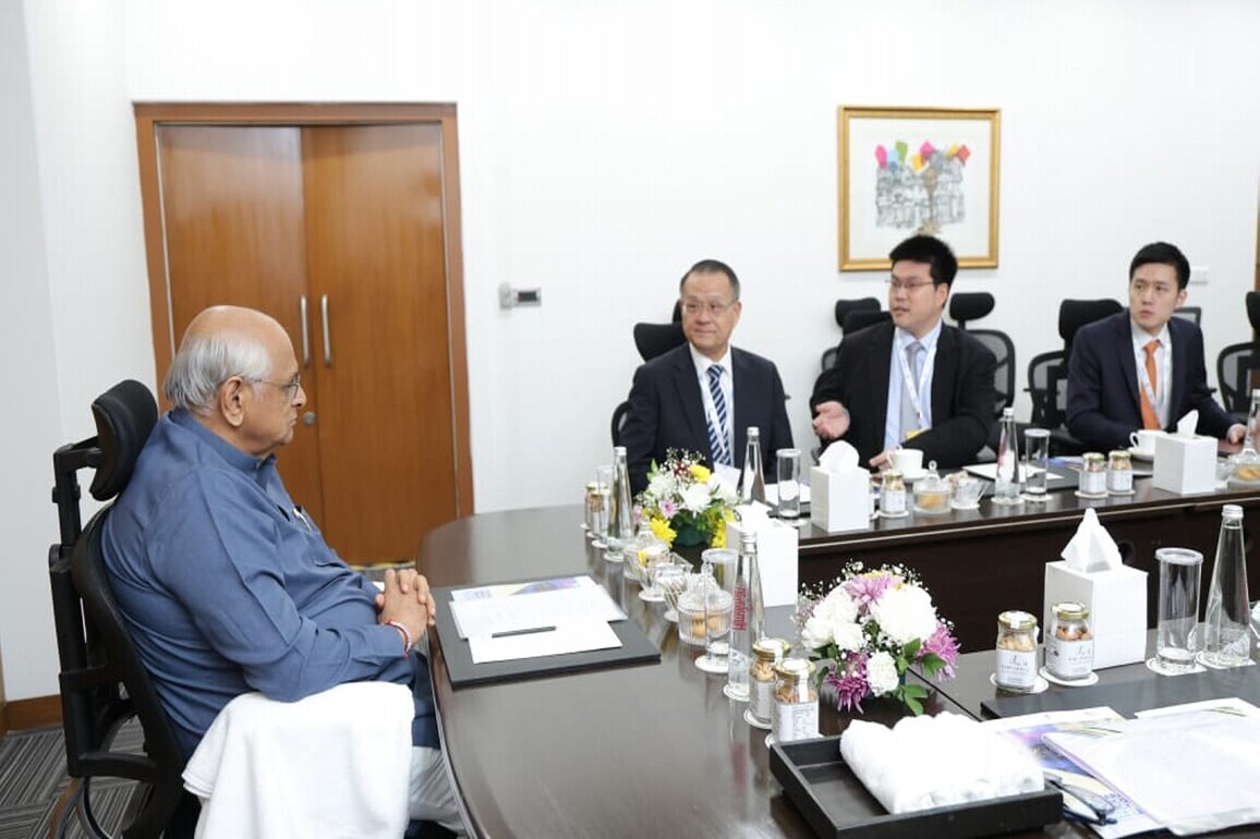 CM Bhupendra Patel hosts Industry leaders at Gujarat Semi Connect 2026 to drive investment