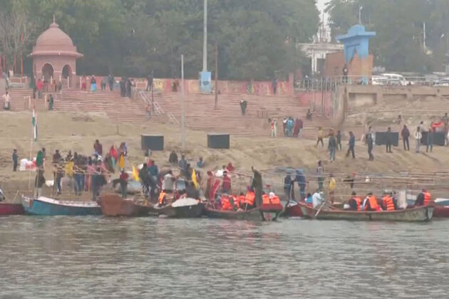 Prayagraj: DC inaugurates water sports, water rides as part of 'Smart City project'
