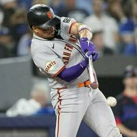 After historic shutout, Giants look to cash in vs. Blue Jays