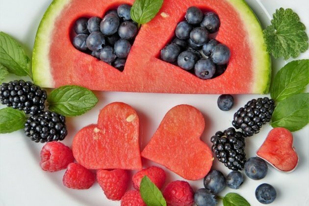 Study finds food intervention as good as medications for lowering cholesterol
