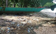  A plastic strewn beach in Cambodia 