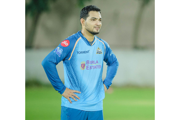 "Dream come true": Anuj Rawat on sharing dressing room with Kohli at RCB