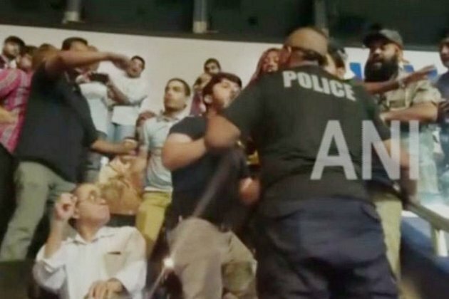 Baloch activists disrupt Imran Khan's speech in US