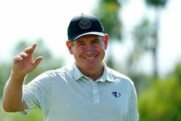 Steve Allan out in front at Dick's Open after white-hot start