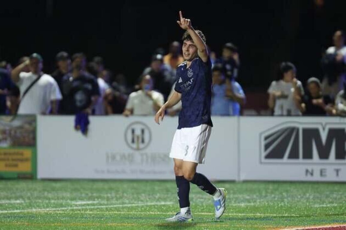 F Arnau Farnos signs first-team contract with NYCFC