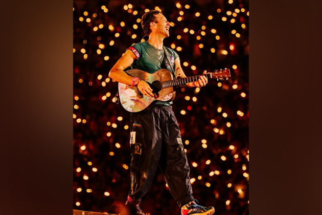 Chris Martin plans to keep Coldplay's kiss cam at concerts despite Astronomer CEO "debacle"