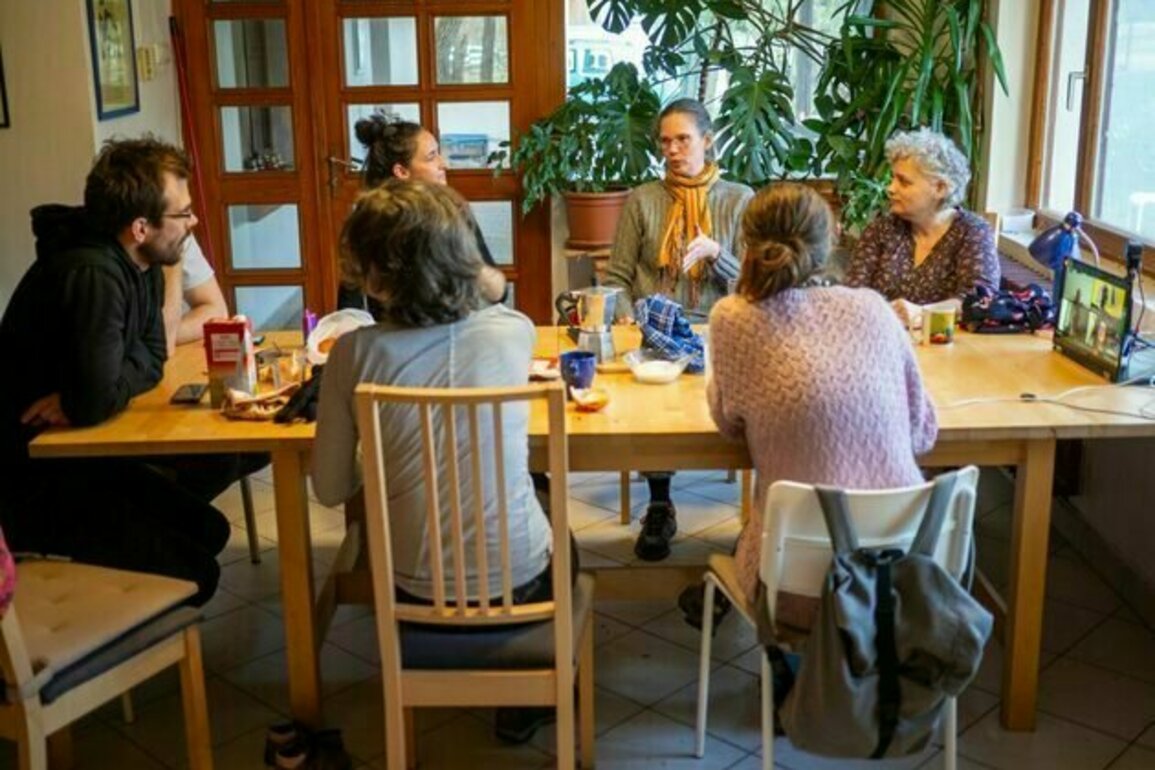 Researcher Advocates Humanism to Solve Global Problems