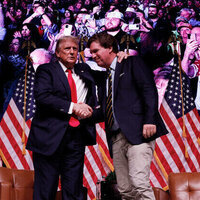 Trump kicks Tucker Carlson out of MAGA