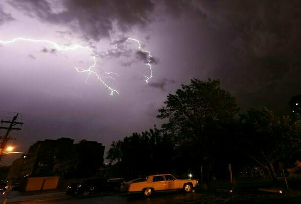 Lightning strikes link weather on Earth and weather in space