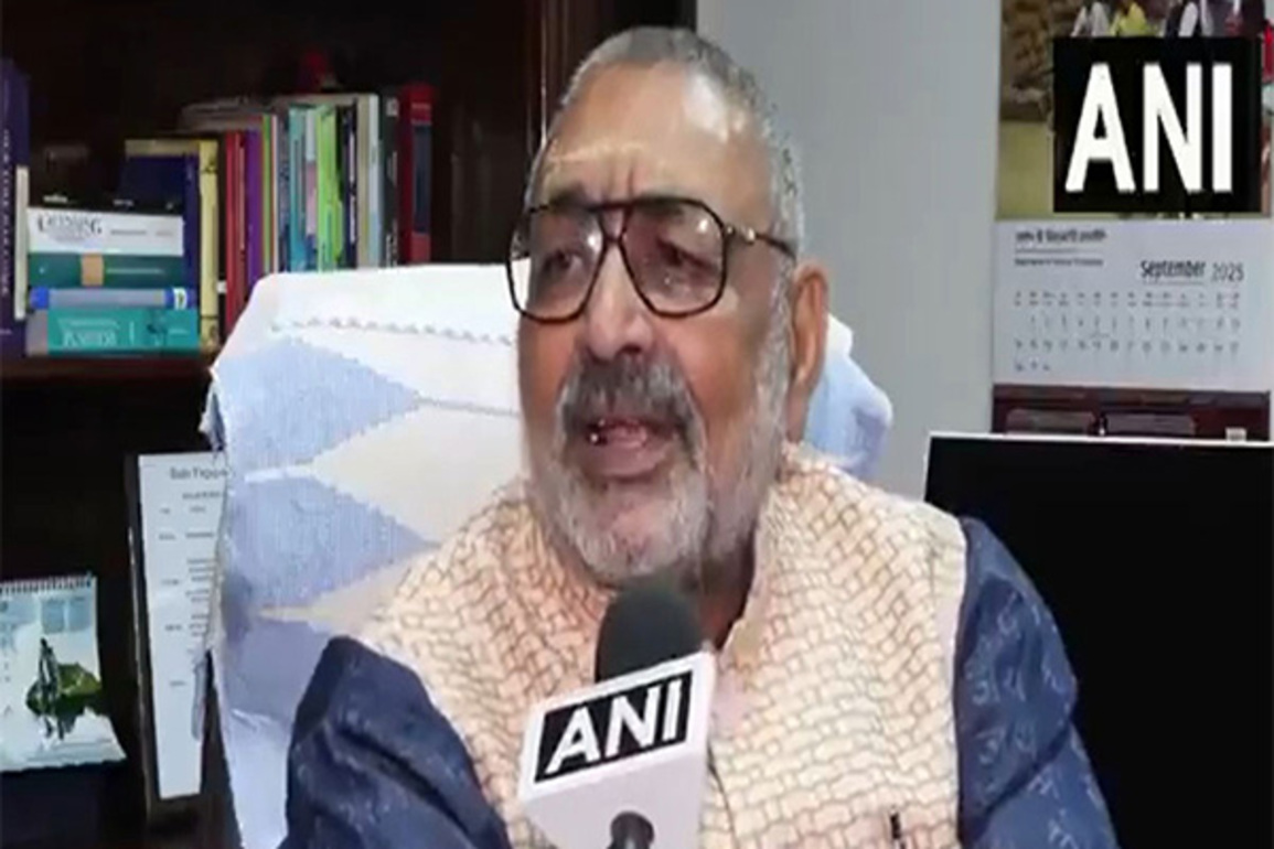 "Rahul Gandhi lives for foreign interests": Giriraj Singh on Congress MP's "hydrogen bomb" remarks