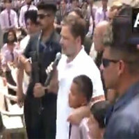 "Don't worry, everything will come back to normal": Rahul Gandhi interacts with students in Poonch affected by cross-border shelling