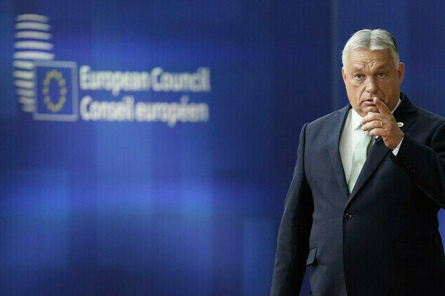 Orban warns EU of collapse