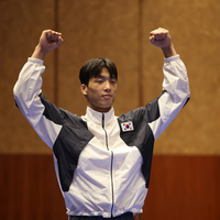 (SP)CHINA-HAINAN-SANYA-ASIAN BEACH GAMES-JIU JITSU-MEN'S -77KG-AWARDING CEREMONY(CN)