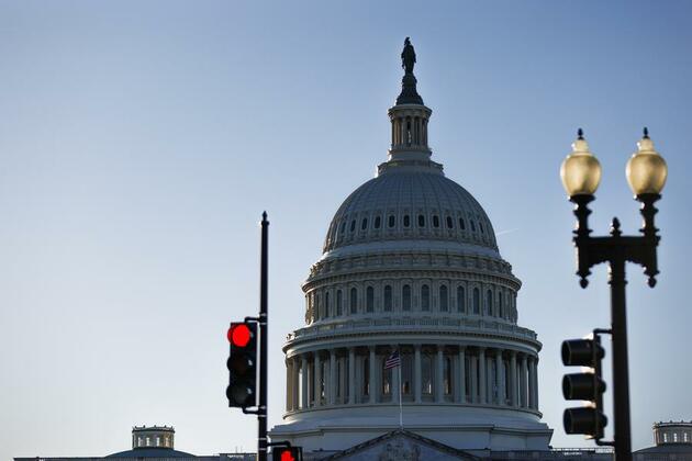Xinhua Commentary: Washington cannot win tech race through suppression