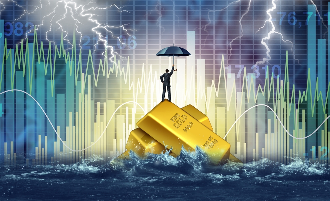 Gold tumbles as profits taken