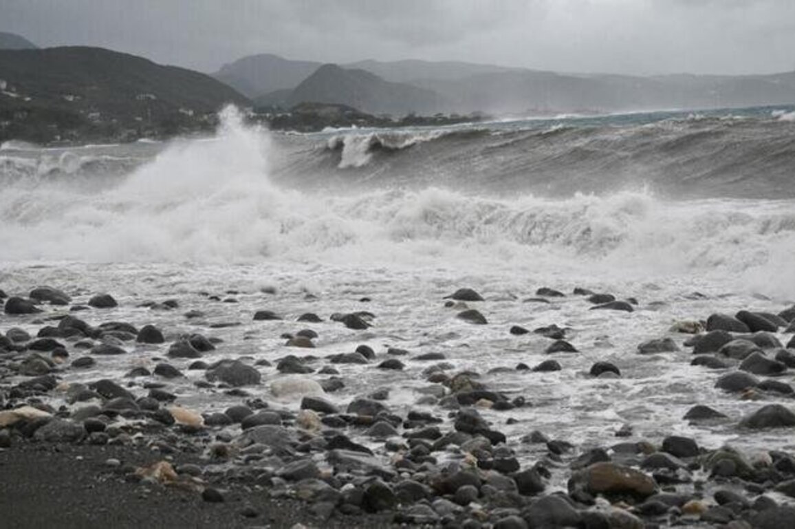Hurricane Melissa threatens to unleash record destruction on Jamaica