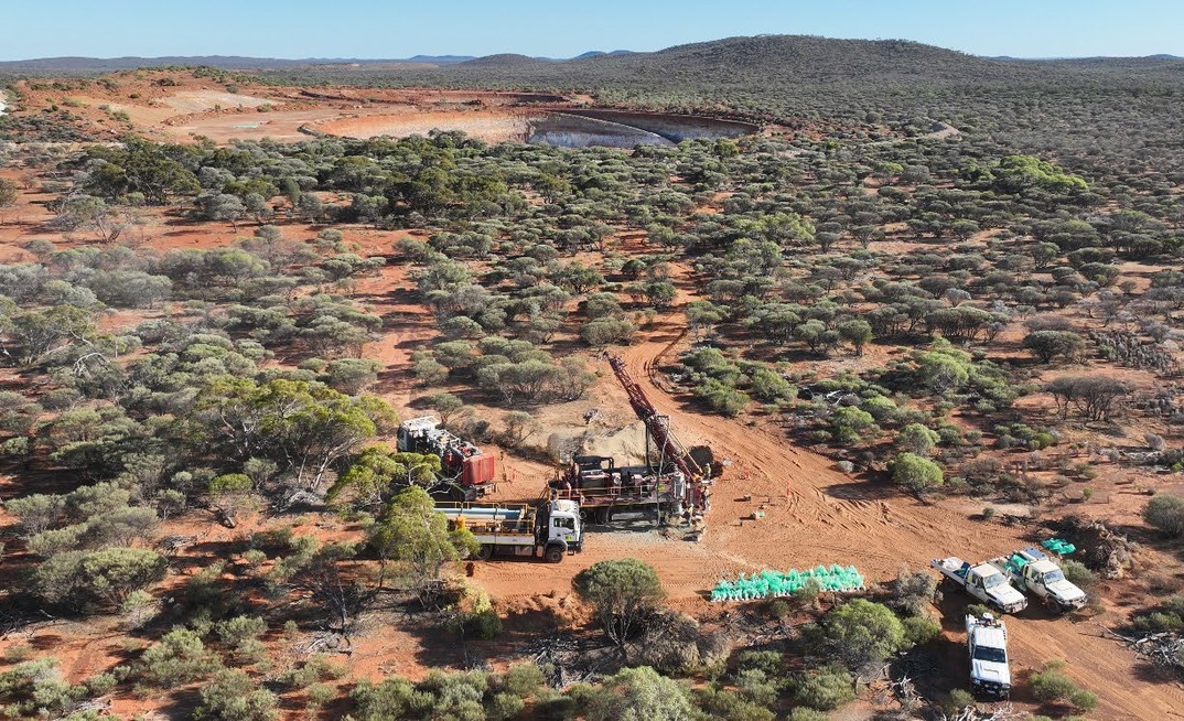 Warriedar ratchets up Ricciardo with major antimony resource