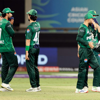Irfan slams Pakistan's "troll media" after loss to England; Brook's century at number 3 meets acclaim