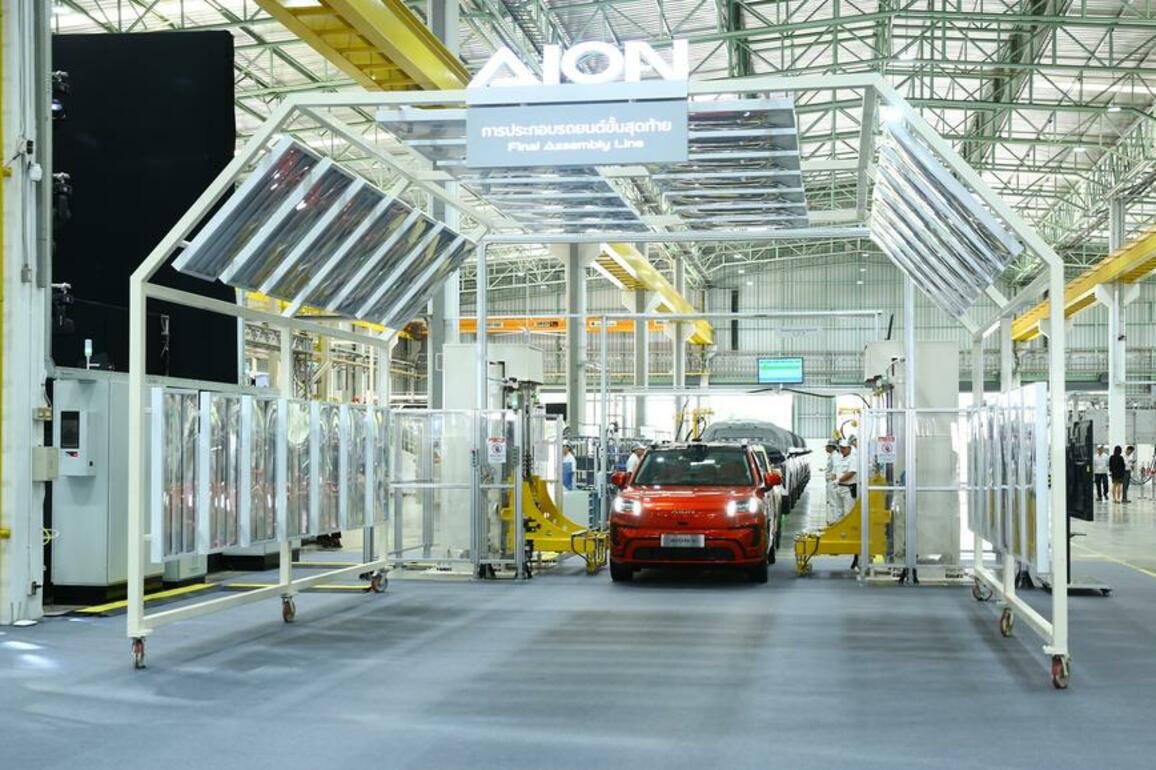 Chinese automakers drive green mobility in Thailand, says Thai expert