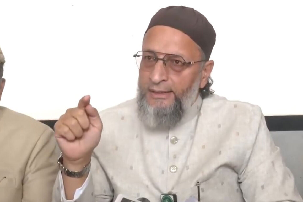 "Very wrong message sent": AIMIM Chief Owaisi questions PM Modi's visit before Israel strikes on Iran