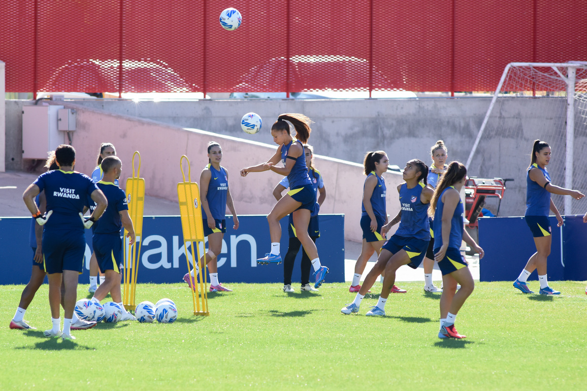 (SP)SPAIN-MADRID-FOOTBALL-LALIGA-WOMEN-ATLETICO DE MADRID-TRAINING SESSION