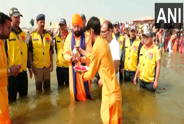 Uttarakhand Governor Lt Gen Gurmit Singh (Retd) attends Mahakumbh 2025 in Prayagraj