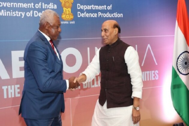 Rajnath Singh meets Fiji Defence Minister, agree to institutionalize India-Fiji Joint Working Group