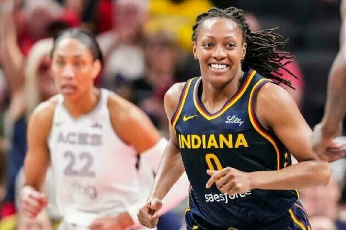 Kelsey Mitchell, Fever cruise past anemic Aces