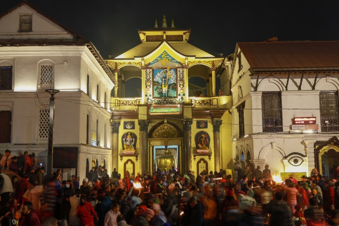 Nepal: Thousands of Hindu devotees throng Pashupatinath in Kathmandu observing Mahashivaratri