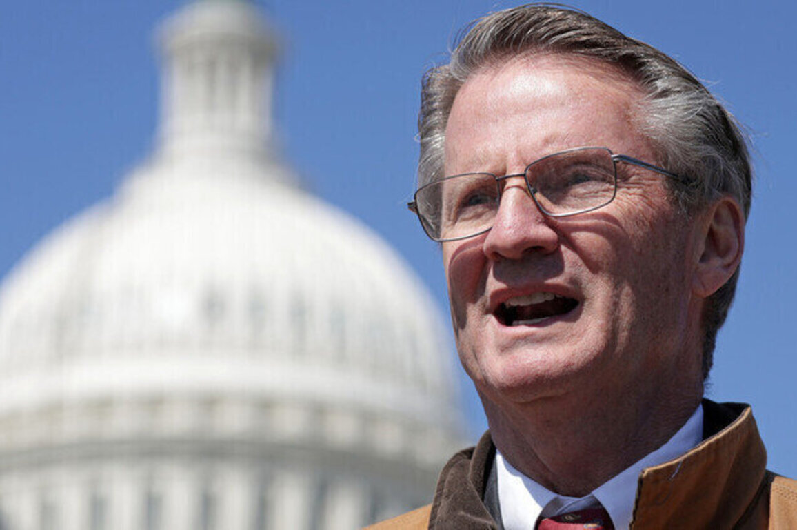 Humans already in contact with aliens  US lawmaker