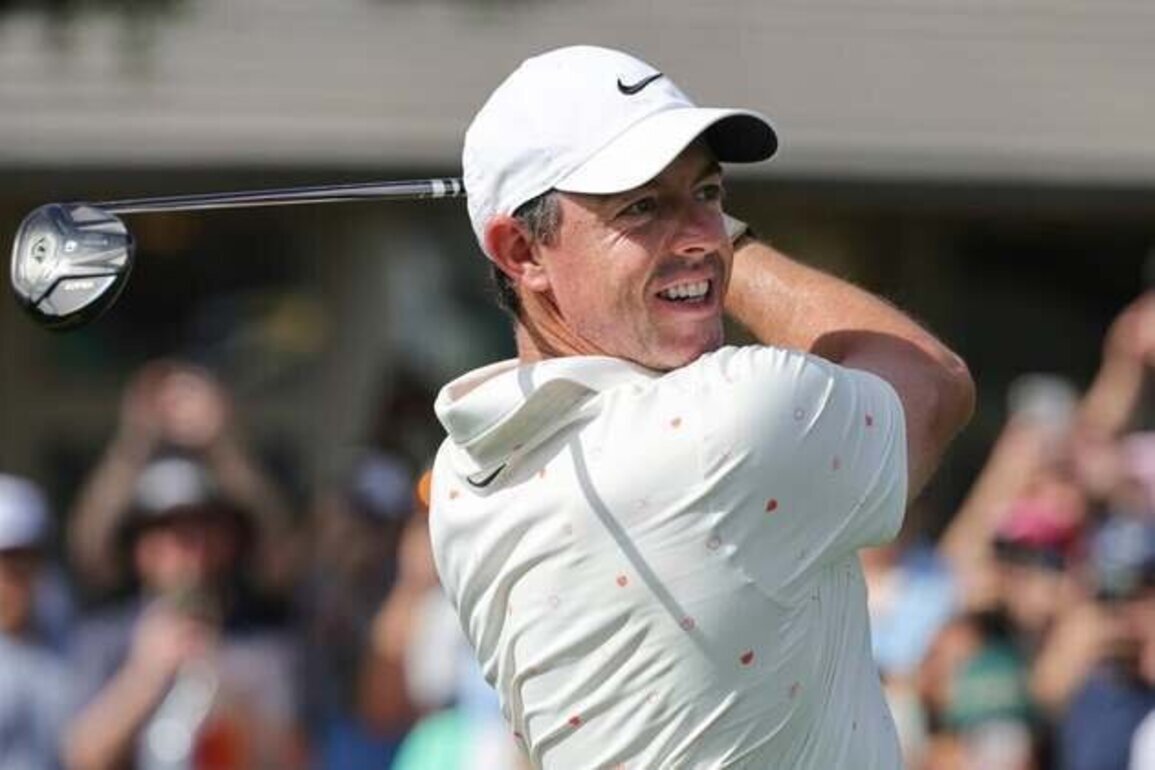 Rory McIlroy (back) eyes Wednesday arrival at Players Championship