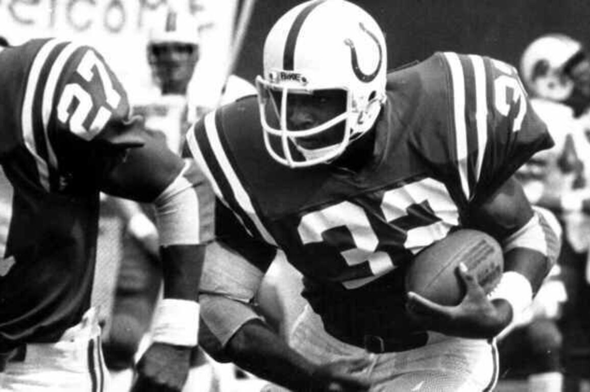 Former Colts running back Randy McMillan dies