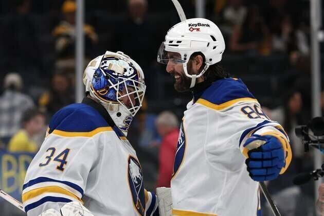 NHL roundup: Sabres win playoff series for first time in 19 years
