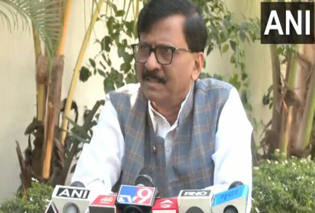 Reveal names of ministers who recommend "fixers" as PS, OSD: Sanjay Raut tells Maharashtra CM