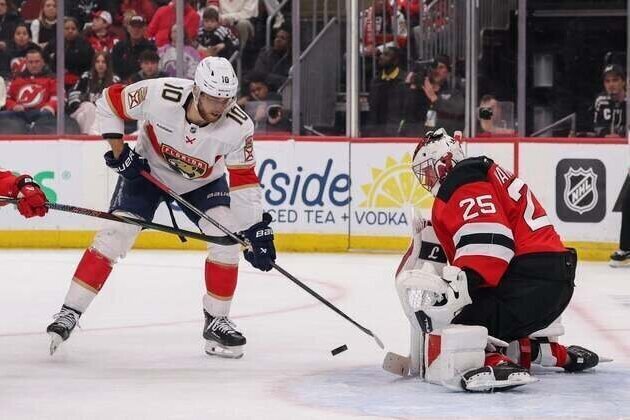 Devils dim Panthers playoff hopes in dominating victory