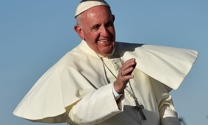 Pope holds landmark mass for Myanmar Catholics Pope holds landmark mass for Myanmar Catholics