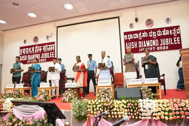 President Murmu attends Diamond Jubilee celebrations of All India Institute of Speech and Hearing in Mysuru