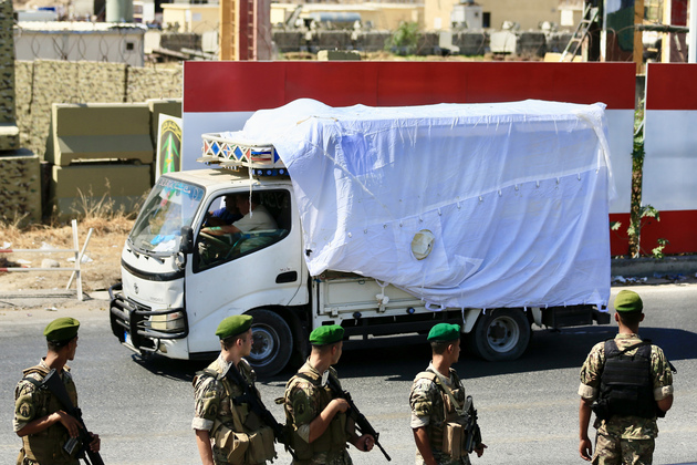 LEBANON-TYRE-WEAPONS-HANDOVER