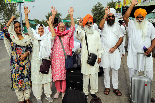 Pakistan issues 737 visas to Indian pilgrims for Guru Arjan Dev Ji Martyrdom Day events