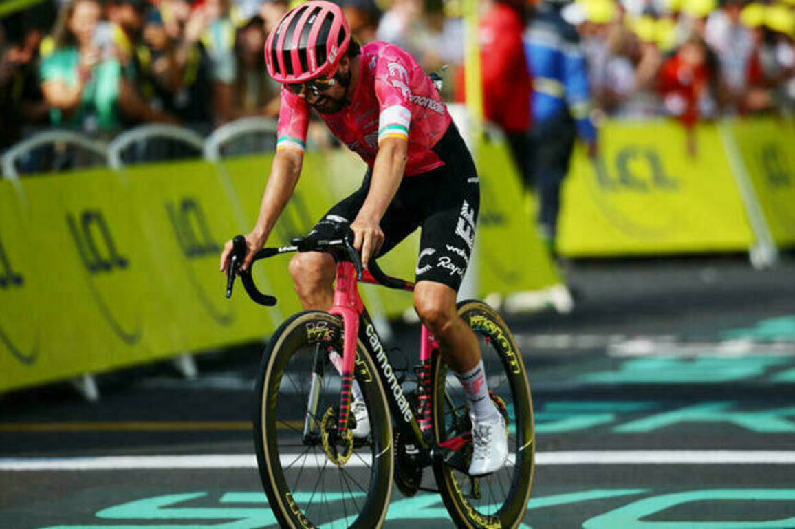 Ireland's Ben Healy seizes yellow jersey in Tour de France shake-up